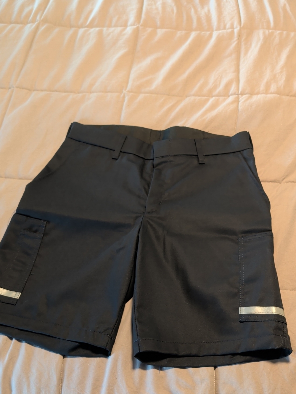 FedEx Cargo Shorts with Reflective Trim Size 34